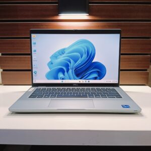 Dell Latitude Laptop – 11th Gen – Core i7 – 256GB SSD – 8GB Ram – Windows 11 Pro