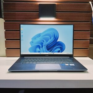 HUAWEI BOD WXX9 – Core i5 – 11th Gen – 512GB SSD – 8GB Ram – Windows 11 Pro